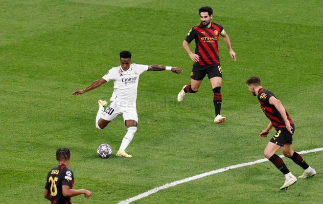 通过精准的 通过精准的