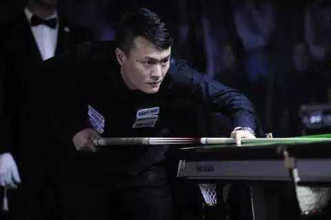 低位脚步以 低位脚步以